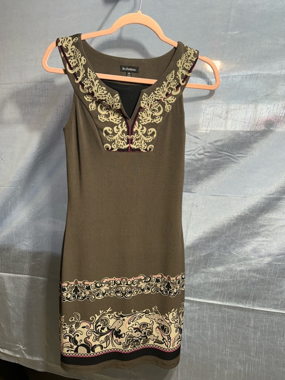 Le chateau Brown sleeveless midi dress